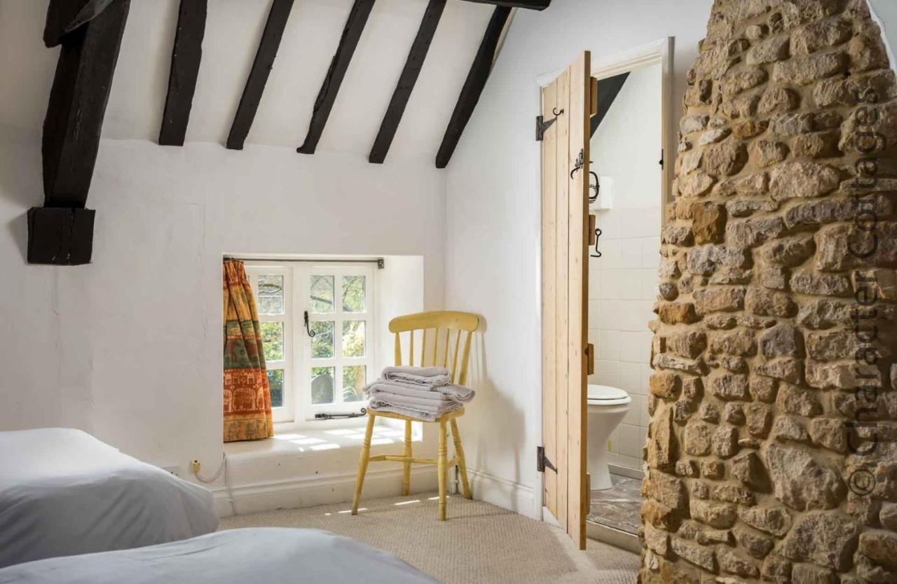 Court Hayes Villa Cheltenham Esterno foto