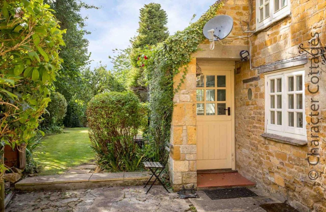 Court Hayes Villa Cheltenham Esterno foto