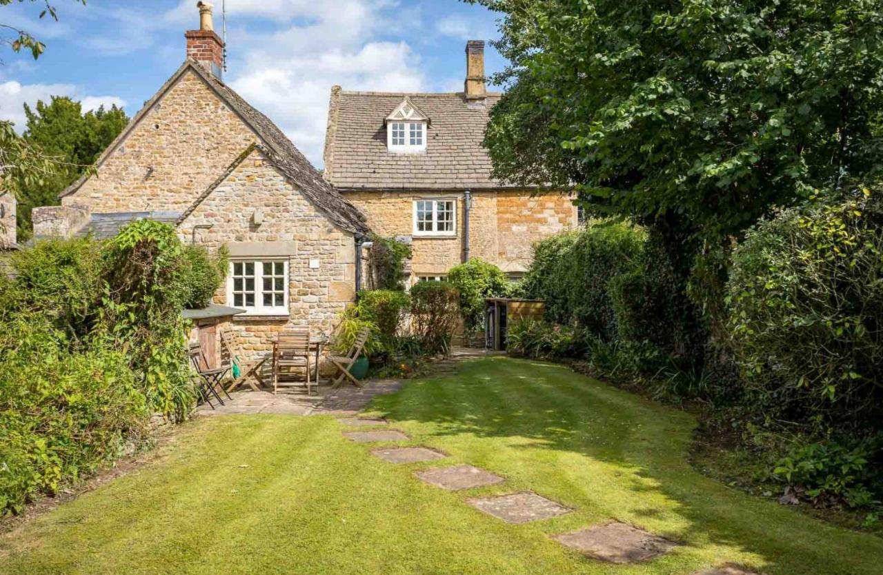 Court Hayes Villa Cheltenham Esterno foto